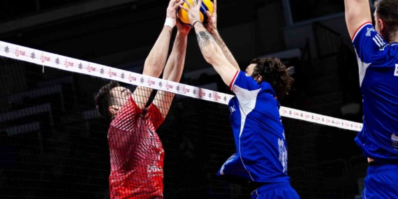 Efeler Ligi: Ziraat Bankkart: 0 – Halkbank: 3