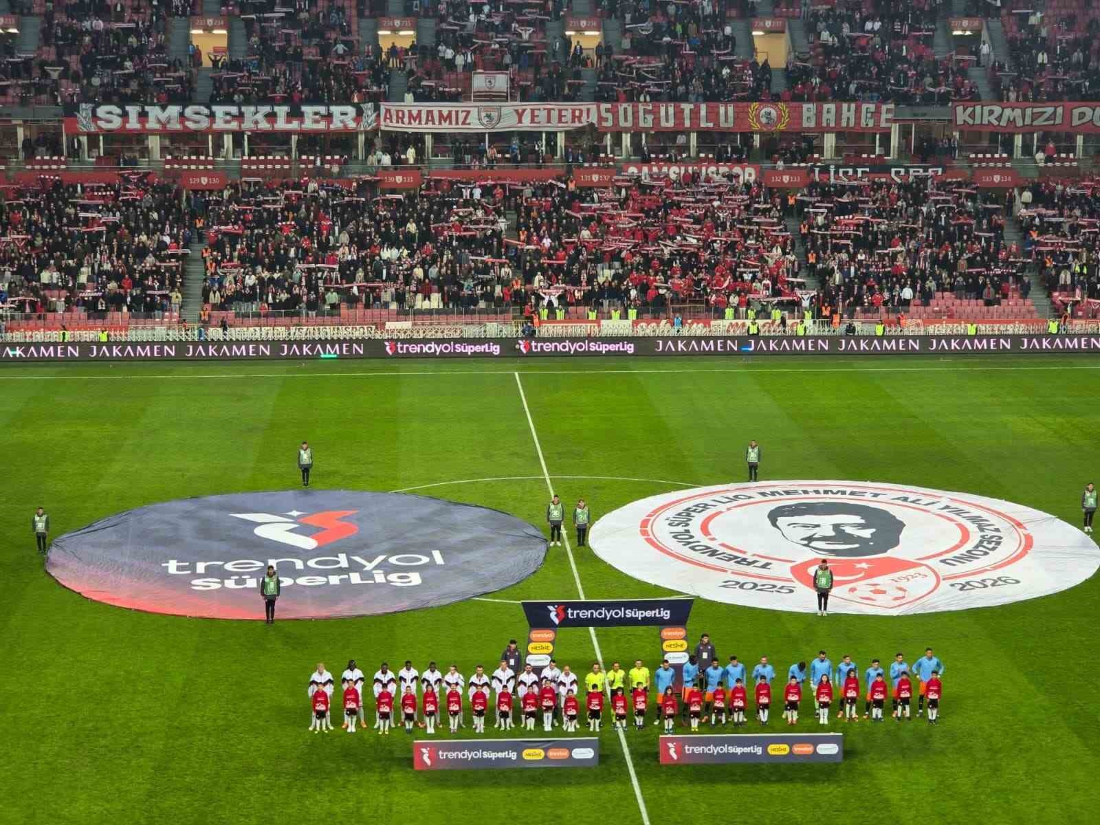 Trendyol Süper Lig: Samsunspor: 0 – RAMS Başakşehir: 0 (Maç devam ediyor)