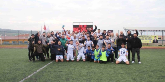 Söğütspor evinde lideri devirdi