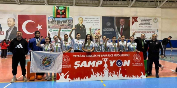 Bodrum Gündoğan hokey takımı birinci lige yükseldi