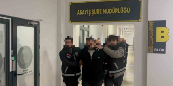 Futbolcunun aralarında bulunduğu 3 kişiyi silahla yaralayan 2 şüpheli tutuklandı