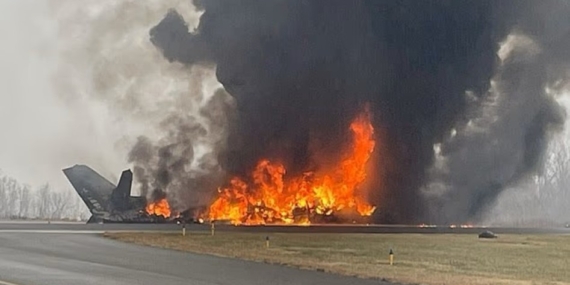 ABD’de havaalanına iniş yapan özel jet düştü