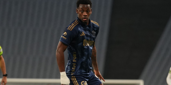 Jhon Duran, ligde 3. golünü kaydetti