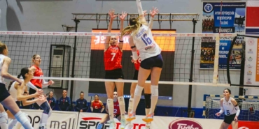 Sultanlar Ligi: Aydın Büyükşehir Belediyespor: 3 – İlbank: 2