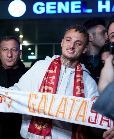 Galatasaray’ın yeni transferi Noa Lang, İstanbul’a geldi