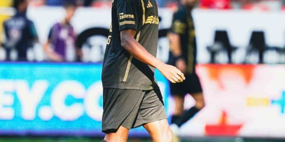 Kayserispor Gideon Jung ile yollarını ayırdı