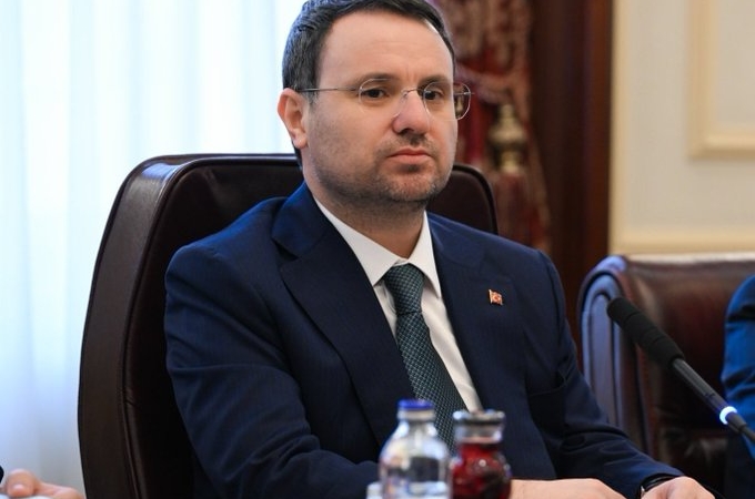Akın Gürlek’ten Bir Flaş Haber Daha Sosyal Medyada Anonim Hesap Dönemi Bitiyor!