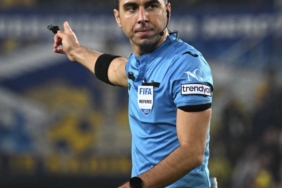 Arda Kardeşler, hakemliği bıraktı