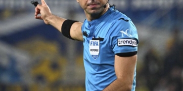 Arda Kardeşler, hakemliği bıraktı