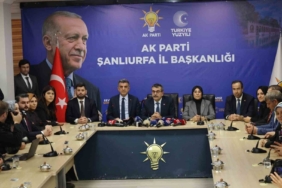 BAKAN TEKİN: "DEPREMDEN ETKİLENEN 11 İLİMİZİN TAMAMINDA DEVAM EDEN YATIRIMLARIMIZLA YÜZDE 15 DAHA FAZLA DERSLİĞİMİZ OLACAK" "BİZ MUHALEFET GİBİ BELEDİYE BÜTÇELERİNİ TÜYÜ BİTMEMİŞ YETİMLERİN HAKKINI, ASRIN HIRSIZLIKLARIYLA HARCAMAK DURUMUNDA OLAN BELEDİYELER GİBİ DAVRANMADIK"