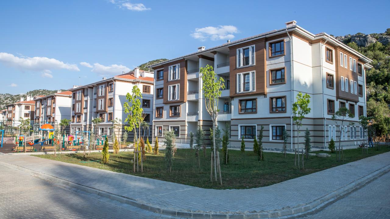 Bursa’da TOKİ Heyecanı: Sosyal Konut Kuraları Bugün Çekiliyor