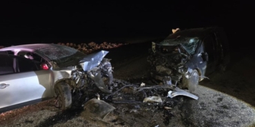 Diyarbakır’da Katliam Gibi Kaza! İki Araç Kafa Kafaya Çarpıştı 5 Ölü
