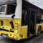 Fatih8217te-IETT-Otobusleri-Birbirine-Girdi-3-Aracta-Hasar-Var-featured