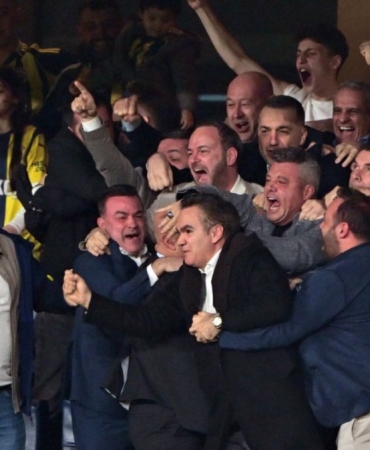 Fenerbahçe 90+11’de Yıkıldı Kadıköy’de Şampiyonluk Yarışına Ağır Darbe!