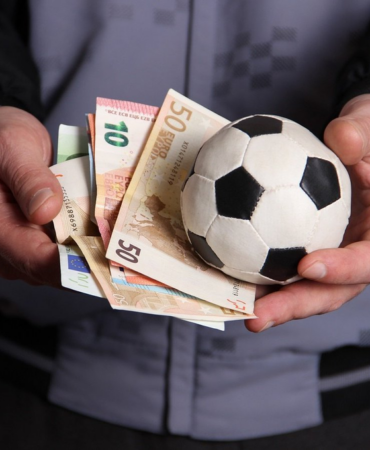 Futbolda bahis operasyonunda gözaltına alınan isimler belli oldu