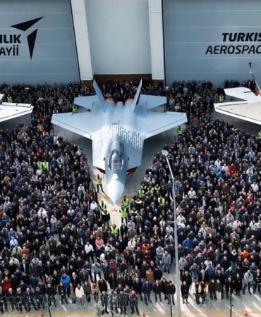 Gok-Vatan8217in-Gucu-KAAN8217in-Tarihi-Ucusunda-2.-Yil-Gururu-featured