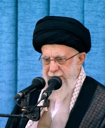 Hamaney Tahran’dan Tahliye Edildi! İsrail Saldırısı Öncesi Güvenli Bölgeye Götürüldü