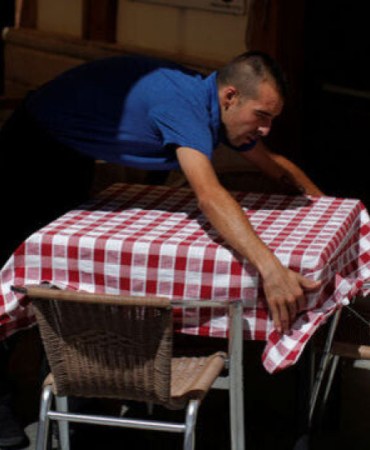 Hizmet-Sektoru-20258217i-Artisla-Kapatti-Endeks-Yuzde-42-Yukseldi-featured