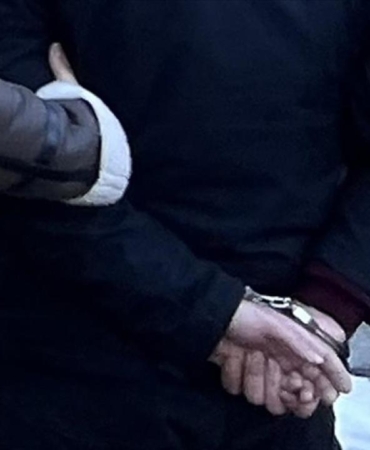 Kucukcekmece8217de-Trafikte-Bicakli-Tehdit-Minibus-Surucusu-Tutuklandi-featured