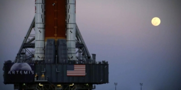 NASA8217nin-Ay-Yolculugu-Icin-Kritik-Yakit-Testi-Basladi-featured