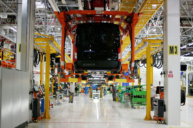 Otomotiv-Sektoru-2026-Yilina-Uretim-Kaybiyla-Merhaba-Dedi-featured