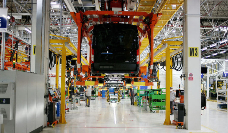 Otomotiv-Sektoru-2026-Yilina-Uretim-Kaybiyla-Merhaba-Dedi-featured