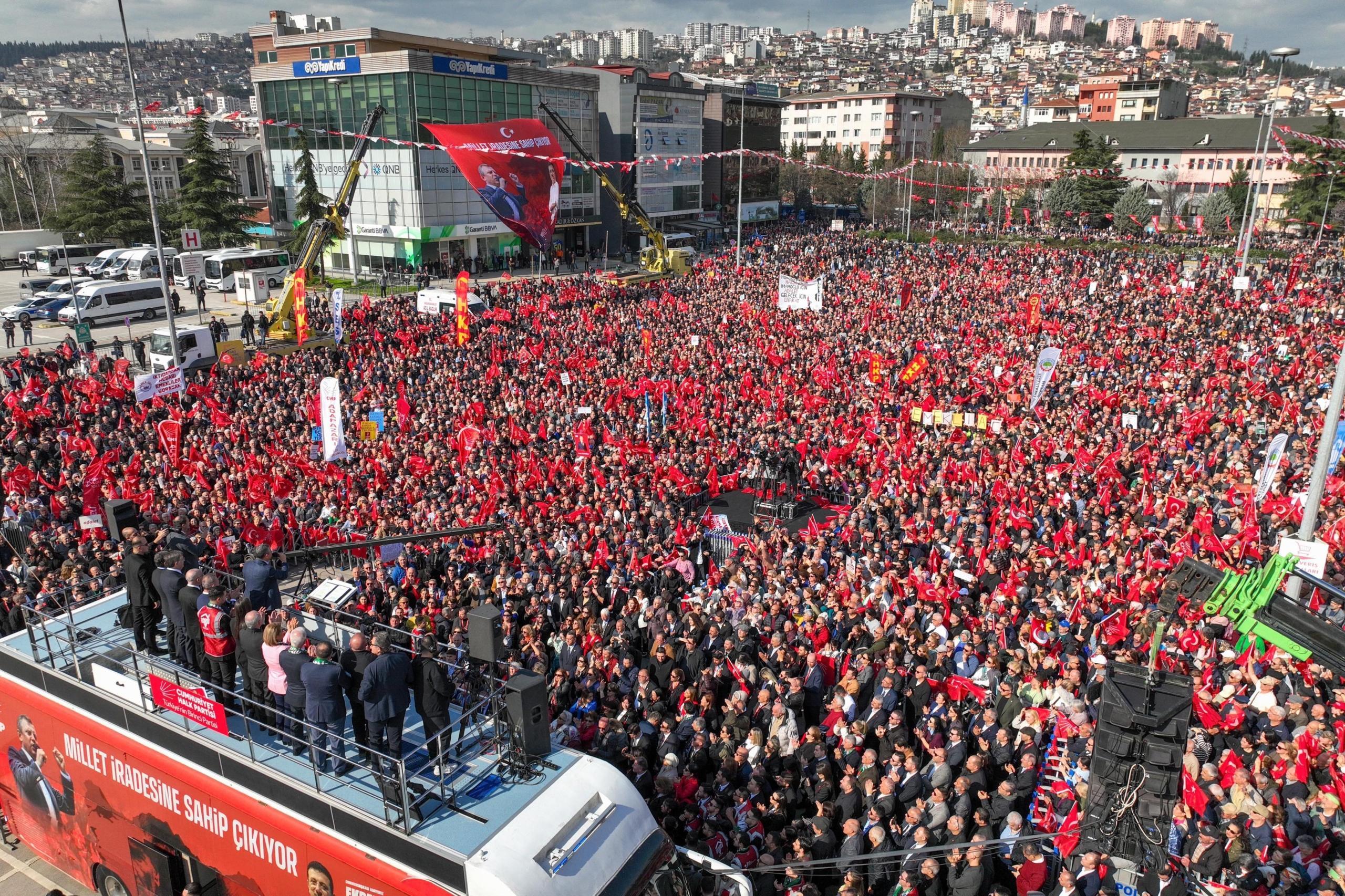 Özgür Özel, Erdoğan'a seslendi; 'elimize belge ulaştı' dedi