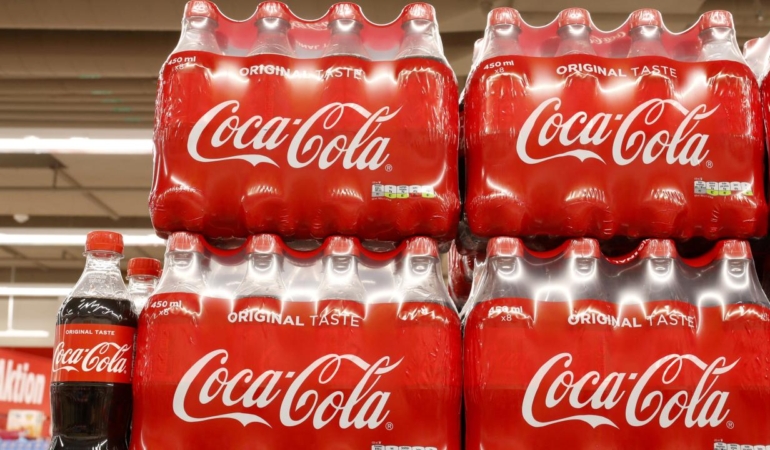 Soykirim-Destekcisi-Coca-Cola-Firmasina-Cinsiyet-Ayrimciligi-Davasi-featured