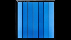 Veri Depolamada Devrim: Bu Cam Kare 10 Bin Yıl Bozulmuyor