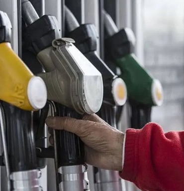 Akaryakıtta tarihi zam dalgası! Motorine 5,60 tl, benzine 2,10 tl artış yolda