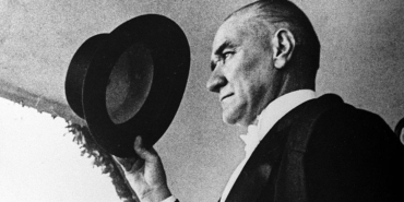 Atatürk’e Hakaret Eden Felsefe Öğretmeni Hakkında İnceleme!