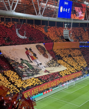 Biz Bir Aileyiz Koreografisi Osimhen’i Ağlattı!