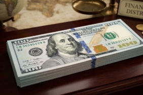 Dolar 44 TL Barajını Yıktı, Tarihi Zirve Yenilendi!