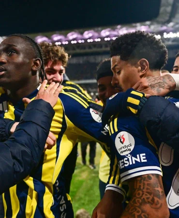 Fenerbahçe 90+5’te Geri Döndü