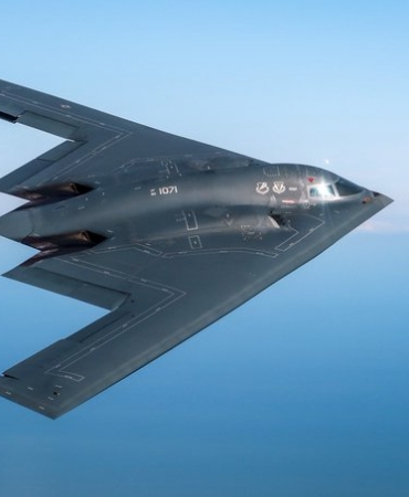 Hayalet Uçaklar En Derin Sığınakları Vurdu