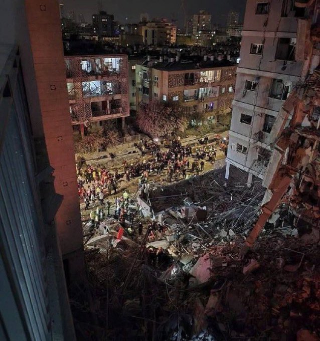 İsrail’de Gece Alarmı Dimona ve Arad’da Toplam 160’tan Fazla Yaralı