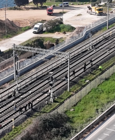 Kocaeli'de YHT Hattında Acı Kayıp Raylara Atlayan Şahıs Kurtarılamadı