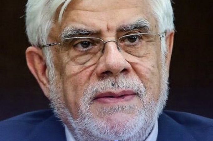 Mohammad Reza Aref Yetkiyi mi Devralıyor