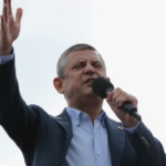 Özgür Özel Gençlere Vergisiz Teknoloji, Emekliye Asgari Ücret Ayarı!