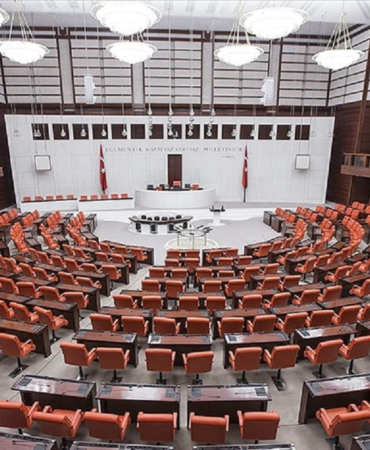 TBMM’de İBB Davası İçin TRT Canlı Yayın Teklifi Reddedildi