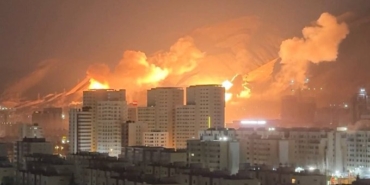 Tahran Alevler İçinde! Şehirde Dev Patlamalar (Saat 03.13)