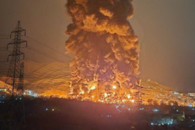 Tahran’ın Enerji Damarı Kesildi! Dev Petrol Deposu Vuruldu, Şehir Yanıyor