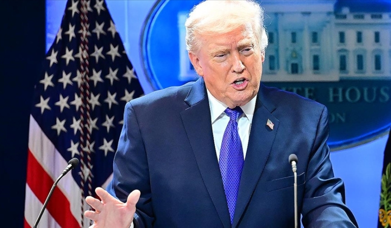Trump İlan Etti Tarihin En Kötü İnsanlarından Biri Olan Ali Hamaney Öldü!