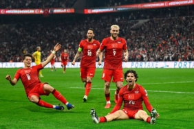 Türkiye 1-0 Romanya A Milli Takımımız Play-Off'ta Finalde!