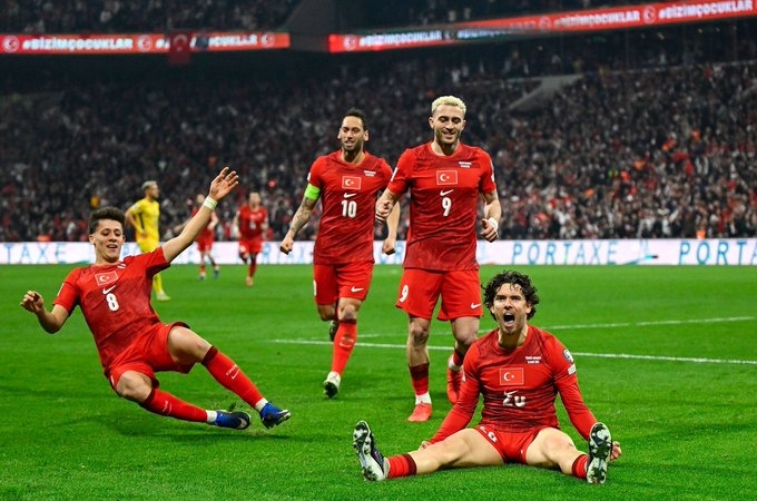 Türkiye 1-0 Romanya A Milli Takımımız Play-Off'ta Finalde!