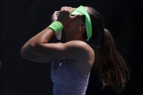 Zeynep Sönmez Rüzgarı Dindi İkinci Turda Veda