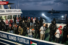 Sumud Filosu 18 Türk Aktivist Alıkonuldu